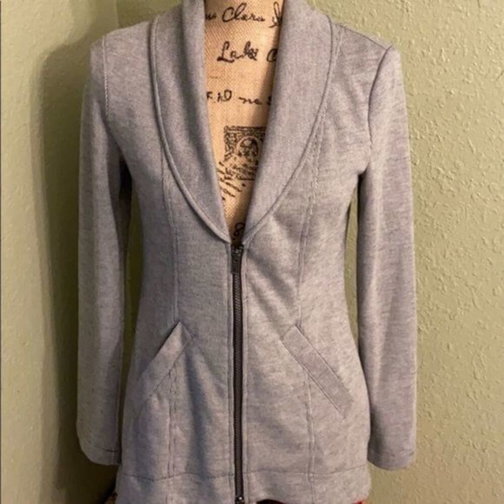 Euc Cabi Pinstriped Gray Jacket -> Euc Cabi Pinstriped Gray Jacket